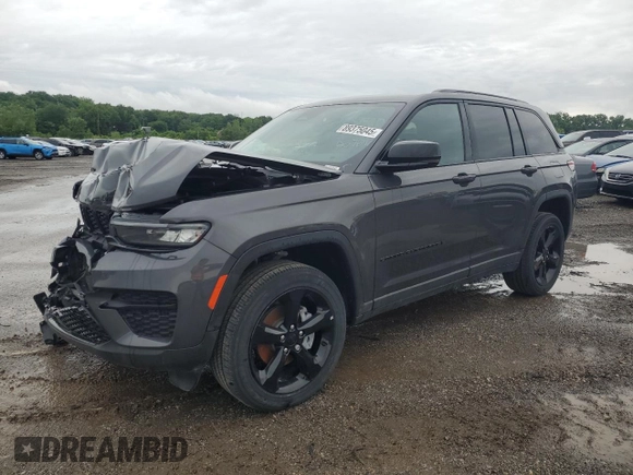 2024 Jeep Grand Cherokee Altitude with VIN 1C4RJHAG7RC257697, listed as a Copart auction lot 89375045 with 1,792 mi miles and Salvage title. Bid and sale history available at DreamBid. Image 1.