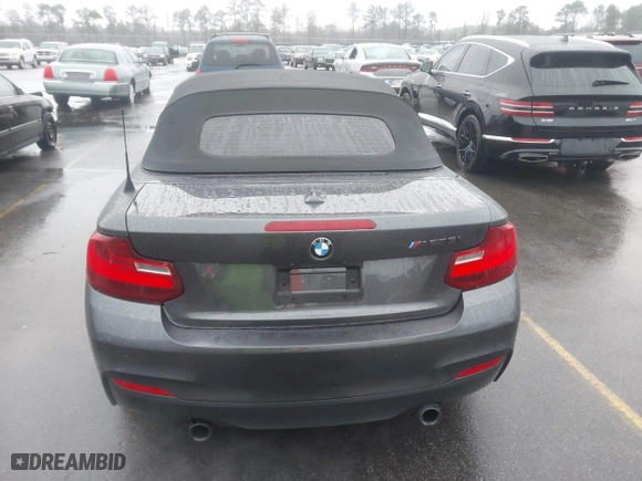 2015 BMW 2 Series M235i with VIN WBA1M1C50FV393092, listed as a IAAI auction lot 41507537 with 79,321 mi miles. Bid and sale history available at carsss.com. Image 16.