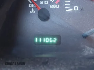 2000 Dodge 1500 with VIN 3B7HF13Z0YG161389, listed as a IAAI auction lot 42111281 with 111,062 mi miles and . Bid and sale history available at DreamBid. Image 7.