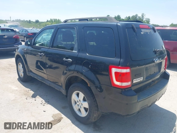 2010 Ford Escape XLT z VIN 1FMCU9DGXAKC43538, wystawiony jako IAAI lot #42410692 z przebiegiem 222 115 mil mil oraz . Historia ofert i sprzedaży dostępna na DreamBid. Obrazek 3.