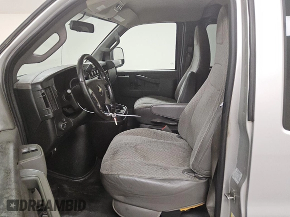 2018 Chevrolet Express Cargo with VIN 1GCWGAFG2J1309593, listed as a Copart auction lot 53824995 with 244,641 mi miles and Clean Title. Bid and sale history available at DreamBid. Image 7.