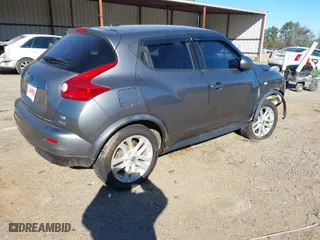 2013 Nissan Juke S with VIN JN8AF5MRXDT205293, listed as a IAAI auction lot 41381474 with 201,343 mi miles. Bid and sale history available at carsss.com. Image 4.