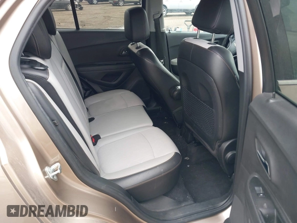 2018 Chevrolet Trax LT with VIN 3GNCJPSB1JL361640, listed as a IAAI auction lot 41967888 with 149,944 mi miles. Bid and sale history available at carsss.com. Image 8.
