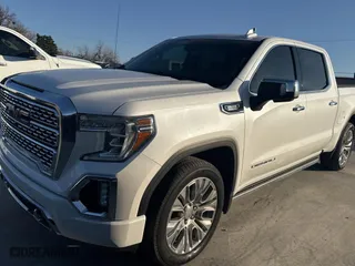 2020 GMC Sierra 1500 Denali with VIN 3GTU9FET5LG417868, listed as a Copart auction lot 85993814 with 225,504 mi miles and Clean Title. Bid and sale history available at carsss.com. Image 2.