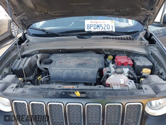 2020 Jeep Renegade Latitude with VIN ZACNJABB4LPL04774, listed as a IAAI auction lot 41997386 with 59,985 mi miles. Bid and sale history available at carsss.com. Image 10.