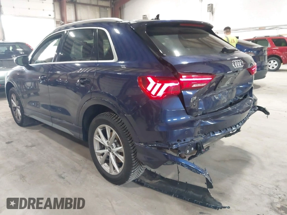 2021 Audi Q3 S line Premium Plus with VIN WA1EECF36M1061776, listed as a IAAI auction lot 42343842 with 40,521 mi miles and . Bid and sale history available at DreamBid. Image 18.