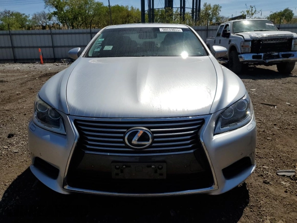2014 Lexus LS 460 with VIN JTHCL5EF8E5022156, listed as a Copart auction lot 56633035 with 123,562 mi miles and Salvage title. Bid and sale history available at DreamBid. Image 5.