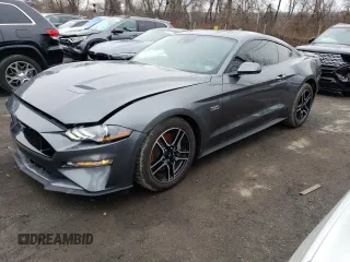 2022 Ford Mustang GT with VIN 1FA6P8CFXN5133790, listed as a Copart auction lot 42409463 with 3,572 mi miles. Bid and sale history available at carsss.com. Image 1.
