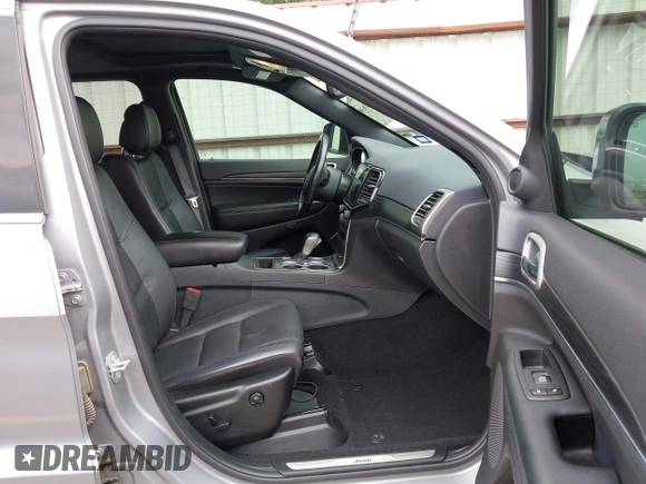 2020 Jeep Grand Cherokee Limited X z VIN 1C4RJEBG4LC372293, wystawiony jako IAAI lot #42120638 z przebiegiem 76 576 mil mil oraz . Historia ofert i sprzedaży dostępna na DreamBid. Obrazek 5.