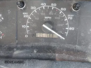 1995 Ford F-150 with VIN 1FTEF15Y0SLA56417, listed as a IAAI auction lot 41912598 with 205,158 mi miles. Bid and sale history available at carsss.com. Image 7.
