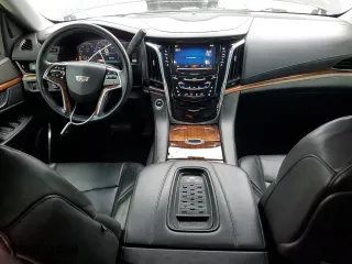 2015 Cadillac Escalade Luxury with VIN 1GYS4MKJ9FR527592, listed as a Copart auction lot 47478805 with 131,038 mi miles and Clean Title. Bid and sale history available at carsss.com. Image 8.