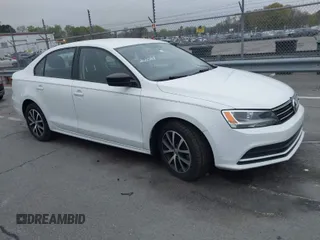 2016 Volkswagen Jetta Sedan 1.4T SE with VIN 3VWD67AJ6GM260584, listed as a IAAI auction lot 41903048 with 104,876 mi miles. Bid and sale history available at carsss.com. Image 1.