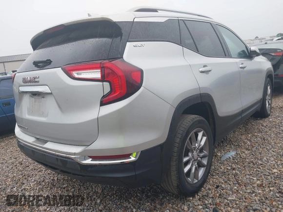 2022 GMC Terrain SLT with VIN 3GKALPEV7NL210358, listed as a IAAI auction lot 41843016 with 52,363 mi miles. Bid and sale history available at carsss.com. Image 4.