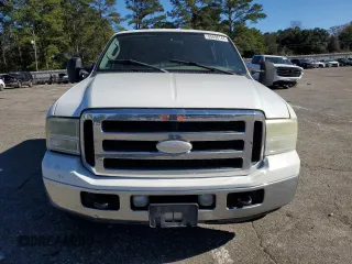 2006 Ford Super Duty F-250 XL with VIN 1FTSW20P86EB13643, listed as a Copart auction lot 85698144 with 295,336 mi miles and Salvage Title. Bid and sale history available at carsss.com. Image 5.