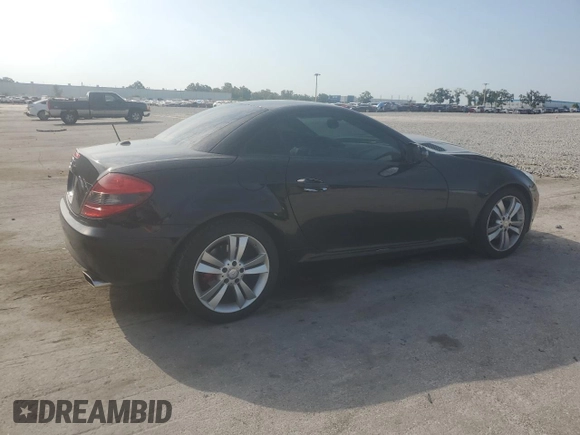 2010 Mercedes-Benz SLK 300 с VIN WDBWK5EA8AF232572, выставлен на аукционе Copart как лот 57336275 с пробегом 66 556 миль миль и Списание • Salvage title. История ставок и продаж доступна на DreamBid. Изображение 3.