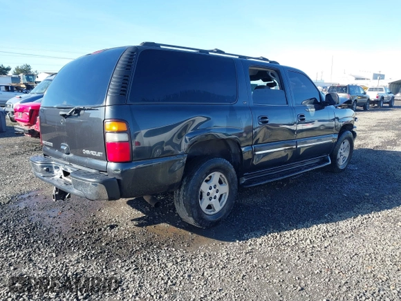 2004 Chevrolet Suburban Z71 z VIN 3GNFK16Z24G271294, wystawiony jako IAAI lot #41324576 z przebiegiem 247 229 mil mil oraz . Historia ofert i sprzedaży dostępna na DreamBid. Obrazek 4.