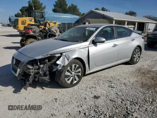 2020 Nissan Altima S z VIN 1N4BL4BV9LC222383, wystawiony jako Copart lot #49670725 z przebiegiem 79 115 mil mil oraz Szkoda całkowita • Salvage title. Historia ofert i sprzedaży dostępna na DreamBid. Obrazek 1.