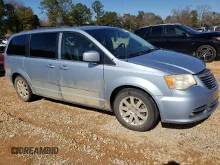 2013 Chrysler Town & Country Touring with VIN 2C4RC1BG8DR754788, listed as a Copart auction lot 51446875 with 234,247 mi miles and Salvage Title. Bid and sale history available at carsss.com. Image 4.