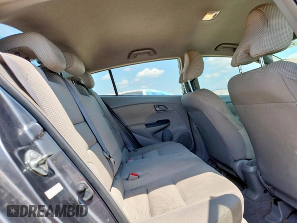 2010 Honda Insight LX with VIN JHMZE2H52AS043392, listed as a Copart auction lot 61347625 with 194,248 mi miles and Salvage title. Bid and sale history available at DreamBid. Image 10.