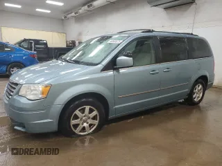 2009 Chrysler Town & Country Touring with VIN 2A8HR54139R592708, listed as a Copart auction lot 46580875 with 202,414 mi miles and Clean Title. Bid and sale history available at carsss.com. Image 1.