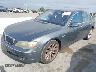 2007 BMW 7 Series 750i with VIN WBAHL83507DT08334, listed as a IAAI auction lot 42101186 with 202,353 mi miles and . Bid and sale history available at carsss.com. Image 2.