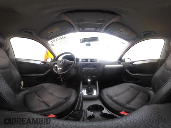 2013 Volkswagen Jetta SE with VIN 3VWDX7AJXDM373706, listed as a IAAI auction lot 42161655 with 202,471 mi miles and . Bid and sale history available at DreamBid. Image 20.