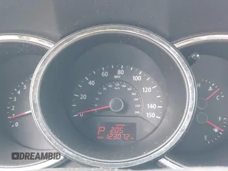 2012 Kia Sorento LX with VIN 5XYKTDA2XCG296649, listed as a IAAI auction lot 39853362 with 123,072 mi miles. Bid and sale history available at carsss.com. Image 7.