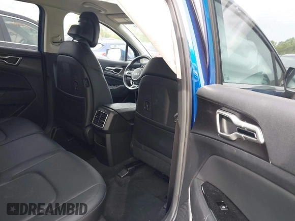 2023 Kia Sportage EX z VIN 5XYK33AF2PG091037, wystawiony jako IAAI lot #42337905 z przebiegiem 16 433 mil mil oraz . Historia ofert i sprzedaży dostępna na DreamBid. Obrazek 8.