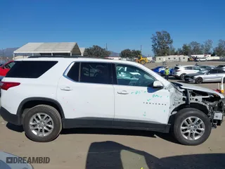 2019 Chevrolet Traverse LT Cloth with VIN 1GNERGKW7KJ203638, listed as a IAAI auction lot 41852018 with 98,677 mi miles. Bid and sale history available at carsss.com. Image 14.