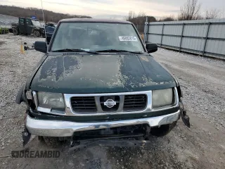 2000 Nissan Frontier XE z VIN 1N6ED27Y0YC324008, wystawiony jako Copart lot #46883815 z przebiegiem 193 512 mil mil oraz Szkoda całkowita • Salvage title. Historia ofert i sprzedaży dostępna na DreamBid. Obrazek 5.