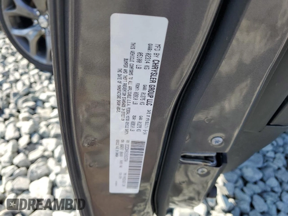 2014 Dodge Charger SXT z VIN 2C3CDXHG1EH315764, wystawiony jako Copart lot #57605135 z przebiegiem 273 912 mil mil oraz Szkoda całkowita • Salvage title. Historia ofert i sprzedaży dostępna na DreamBid. Obrazek 12.