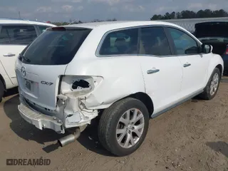 2008 Mazda CX-7 Sport with VIN JM3ER293580204686, listed as a IAAI auction lot 41481808 with 148,297 mi miles. Bid and sale history available at carsss.com. Image 4.