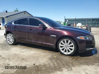 2013 Jaguar XF RWD z VIN SAJWA0E71D8S65581, wystawiony jako Copart lot #57835455 z przebiegiem Nie podano mil oraz Czysty tytuł • Clean title. Historia ofert i sprzedaży dostępna na DreamBid. Obrazek 4.