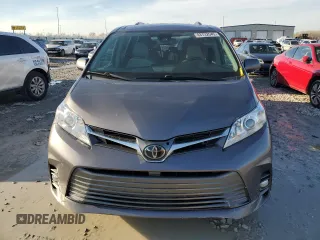 2020 Toyota Sienna XLE with VIN 5TDDZ3DC3LS237516, listed as a Copart auction lot 43732545 with 93,683 mi miles and Salvage title. Bid and sale history available at DreamBid. Image 5.