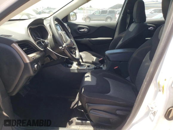 2016 Jeep Cherokee Sport z VIN 1C4PJMAB7GW269834, wystawiony jako Copart lot #63097645 z przebiegiem 30 703 mil mil oraz Szkoda całkowita • Salvage title. Historia ofert i sprzedaży dostępna na DreamBid. Obrazek 7.