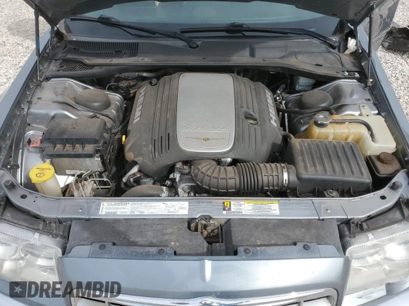 2006 Chrysler 300 C with VIN 2C3KK63H76H513472, listed as a Copart auction lot 72641824 with 178,979 mi miles and Clean Title. Bid and sale history available at carsss.com. Image 12.