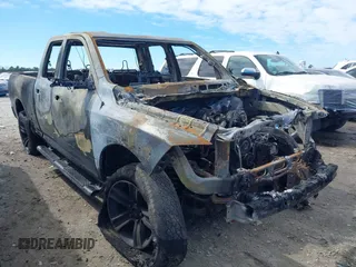 2016 Ram 1500 Sport z VIN 1C6RR7HTXGS151096, wystawiony jako IAAI lot #41661661 z przebiegiem Nie podano mil oraz . Historia ofert i sprzedaży dostępna na DreamBid. Obrazek 1.