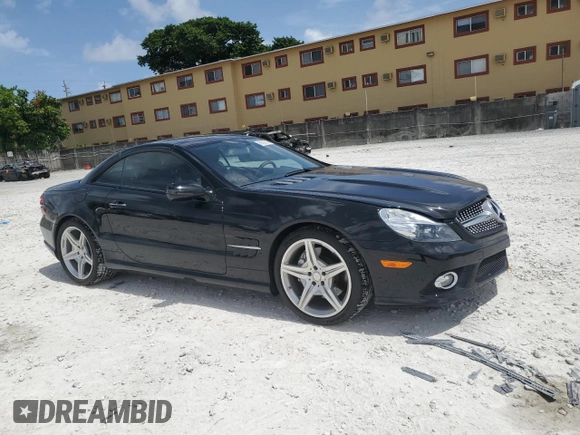 2012 Mercedes-Benz SL 550 z VIN WDBSK7BA2CF168126, wystawiony jako Copart lot #63101815 z przebiegiem 56 193 mil mil oraz Szkoda całkowita • Salvage title. Historia ofert i sprzedaży dostępna na DreamBid. Obrazek 4.