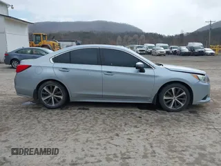 2015 Subaru Legacy 2.5i Limited with VIN 4S3BNAJ63F3067928, listed as a IAAI auction lot 41891477 with 180,369 mi miles. Bid and sale history available at carsss.com. Image 13.