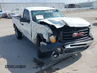 2013 GMC Sierra 1500 Work Truck z VIN 1GTN1TEX6DZ385107, wystawiony jako IAAI lot #42060192 z przebiegiem 2 mil mil oraz . Historia ofert i sprzedaży dostępna na DreamBid. Obrazek 1.