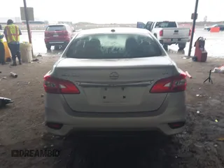 2017 Nissan Sentra SR z VIN 3N1AB7AP6HY377505, wystawiony jako IAAI lot #42164151 z przebiegiem 48 053 mil mil oraz . Historia ofert i sprzedaży dostępna na DreamBid. Obrazek 16.