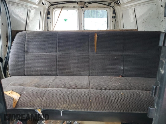 2007 Ford Econoline Cargo Commercial with VIN 1FTNE24LX7DB49770, listed as a Copart auction lot 60119035 with 361,338 mi miles and Non repairable. Bid and sale history available at DreamBid. Image 11.