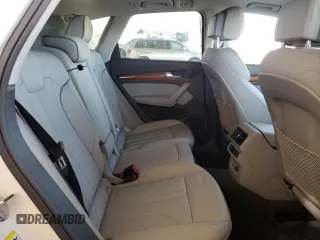 2023 Audi Q5 S line Premium Plus with VIN WA1E2AFY8P2128031, listed as a Copart auction lot 82355774 with 23,909 mi miles and Clean title. Bid and sale history available at DreamBid. Image 11.