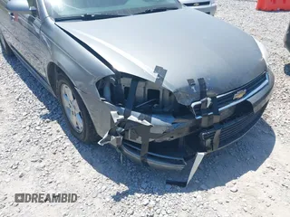 2009 Chevrolet Impala LT with VIN 2G1WT57K091274377, listed as a IAAI auction lot 41982785 with 96,190 mi miles and . Bid and sale history available at DreamBid. Image 6.