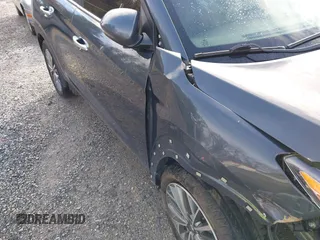 2019 Hyundai Tucson Ultimate with VIN KM8J3CAL6KU042315, listed as a IAAI auction lot 41924215 with 105,333 mi miles. Bid and sale history available at carsss.com. Image 17.