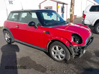 2010 MINI Hardtop with VIN WMWMF3C5XATZ28033, listed as a IAAI auction lot 41372337 with 87,240 mi miles and . Bid and sale history available at DreamBid. Image 1.