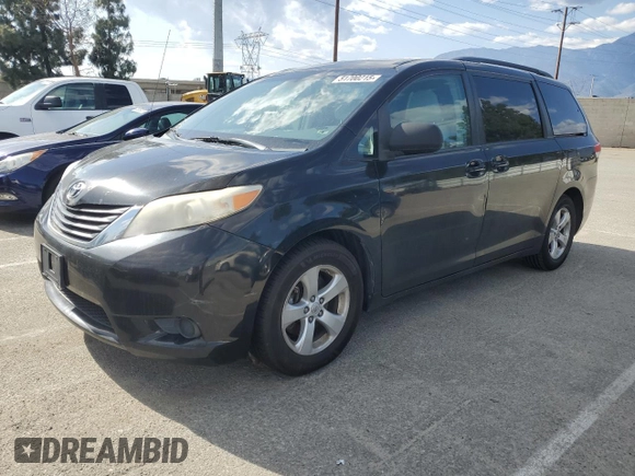 2013 Toyota Sienna LE AAS with VIN 5TDKK3DCXDS337125, listed as a Copart auction lot 51700215 with 235,782 mi miles and Clean Title. Bid and sale history available at carsss.com. Image 1.