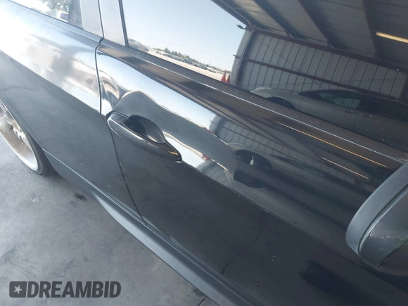 2008 BMW 3 Series 335i с VIN WBAVB73588KY62508, выставлен на аукционе IAAI как лот 42375020 с пробегом 170 083 миль миль и . История ставок и продаж доступна на DreamBid. Изображение 6.