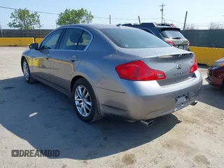 2008 Infiniti G35 Sedan x with VIN JNKBV61F78M278770, listed as a IAAI auction lot 42149695 with 210,350 mi miles. Bid and sale history available at carsss.com. Image 3.