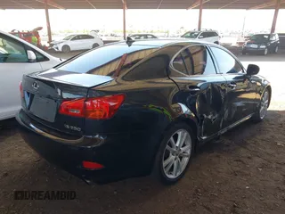 2007 Lexus IS with VIN JTHBK262X75028679, listed as a IAAI auction lot 41993539 with 302,325 mi miles. Bid and sale history available at carsss.com. Image 4.